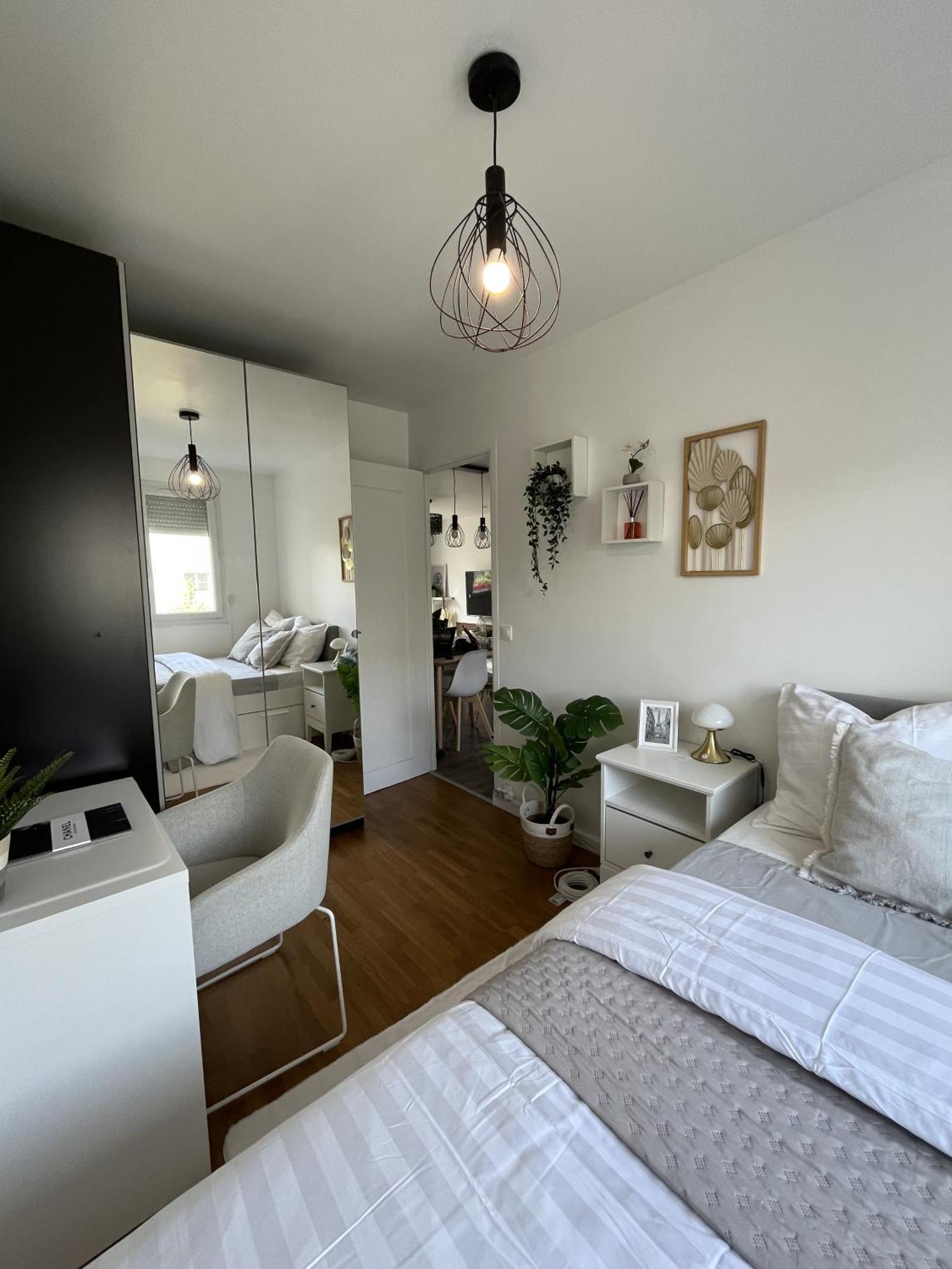 Entire 60M2 Apartment - Close To Paris - Parking - Kitchen - 2Min Rerb - Olympic'24 Bourg-la-Reine Exterior photo